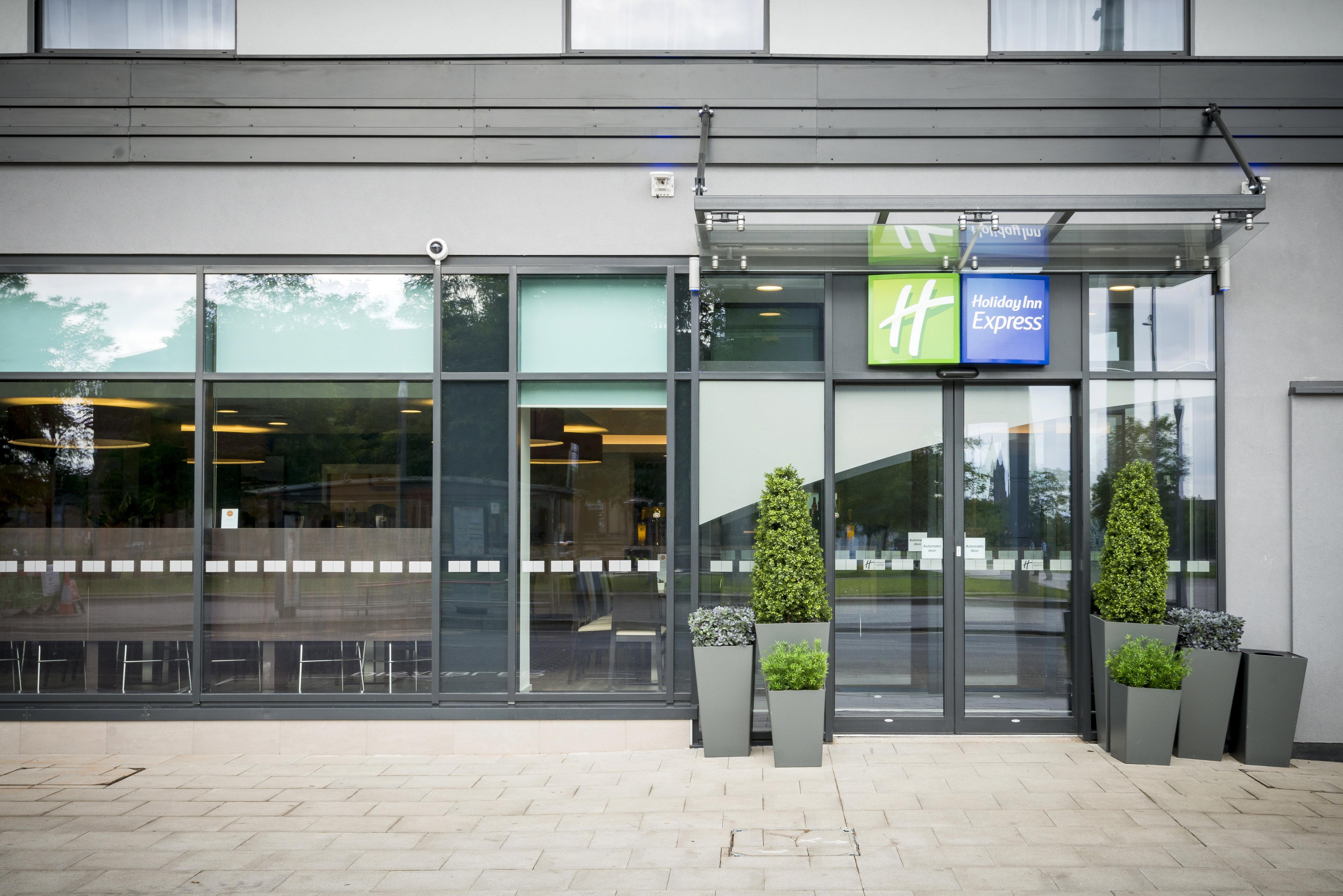 Holiday Inn Express Middlesbrough - Centre Square By Ihg Экстерьер фото
