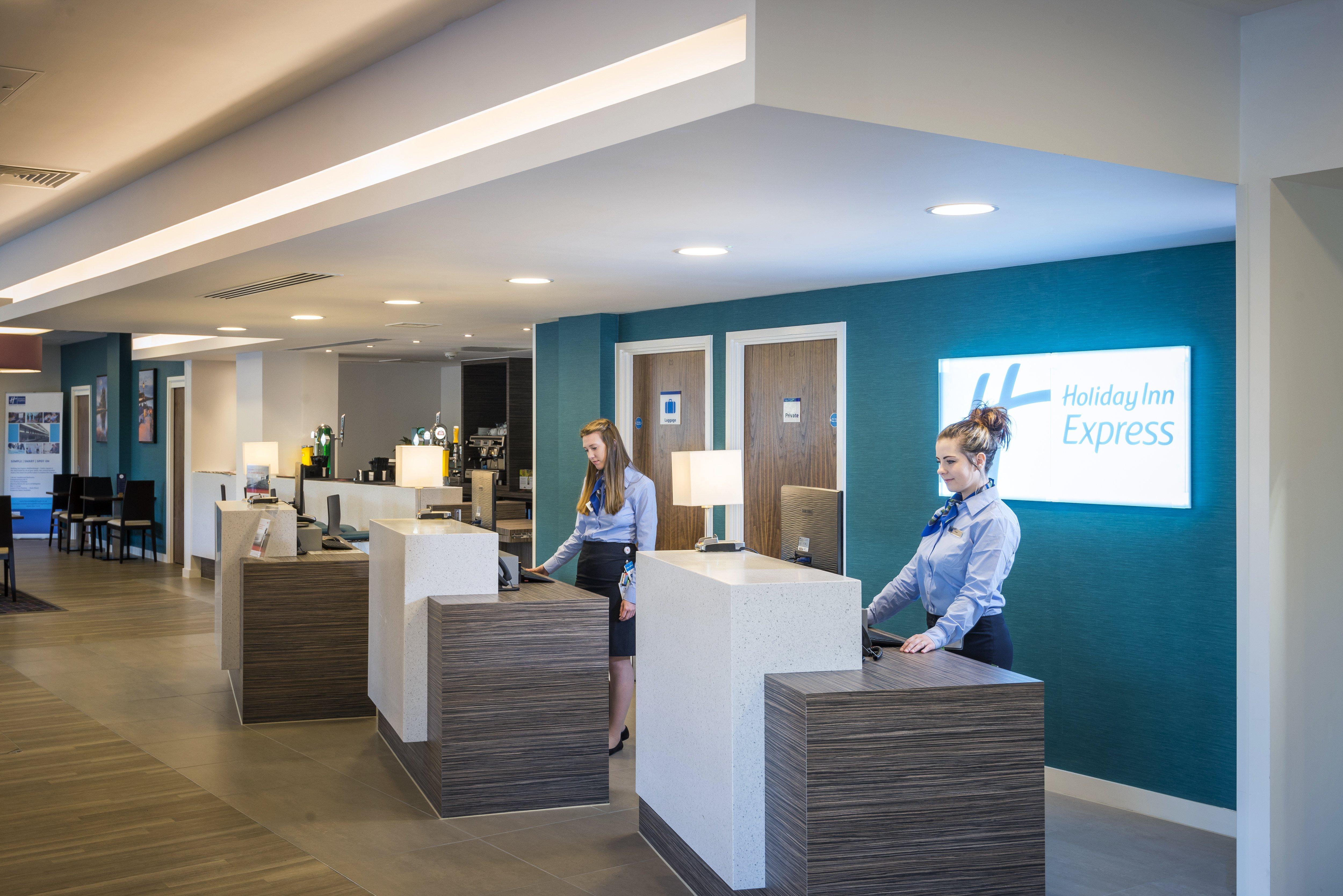 Holiday Inn Express Middlesbrough - Centre Square By Ihg Экстерьер фото