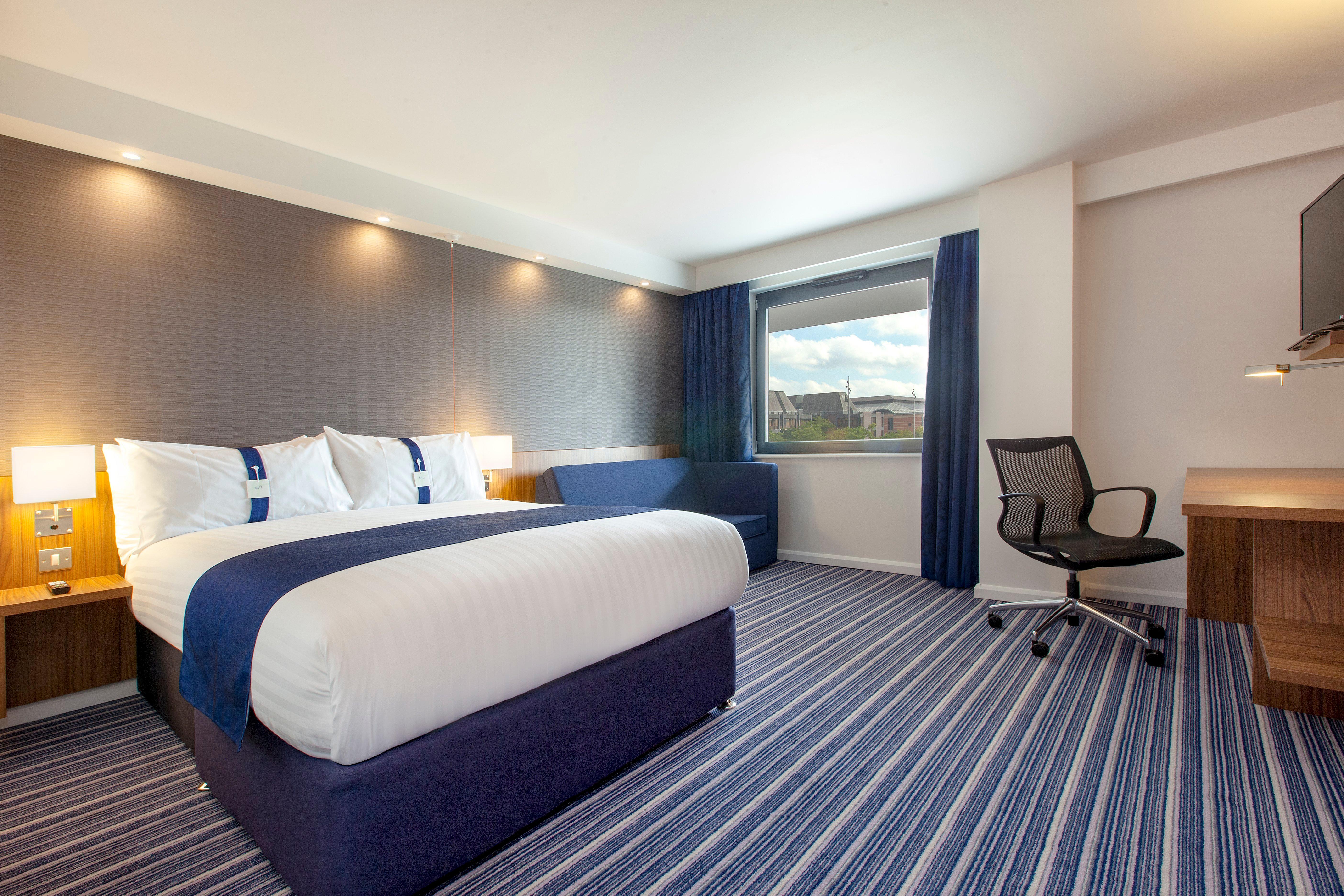 Holiday Inn Express Middlesbrough - Centre Square By Ihg Экстерьер фото