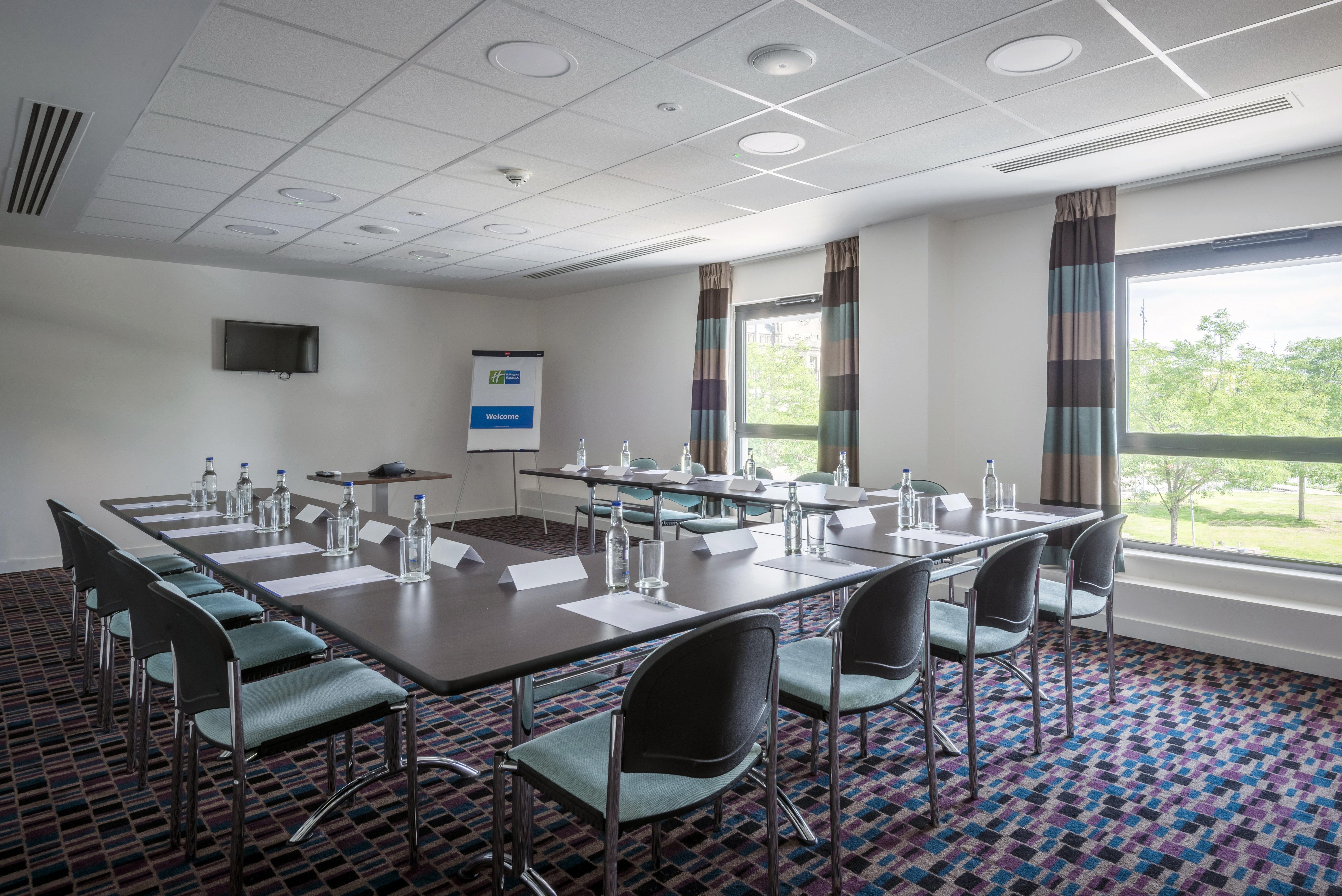 Holiday Inn Express Middlesbrough - Centre Square By Ihg Экстерьер фото