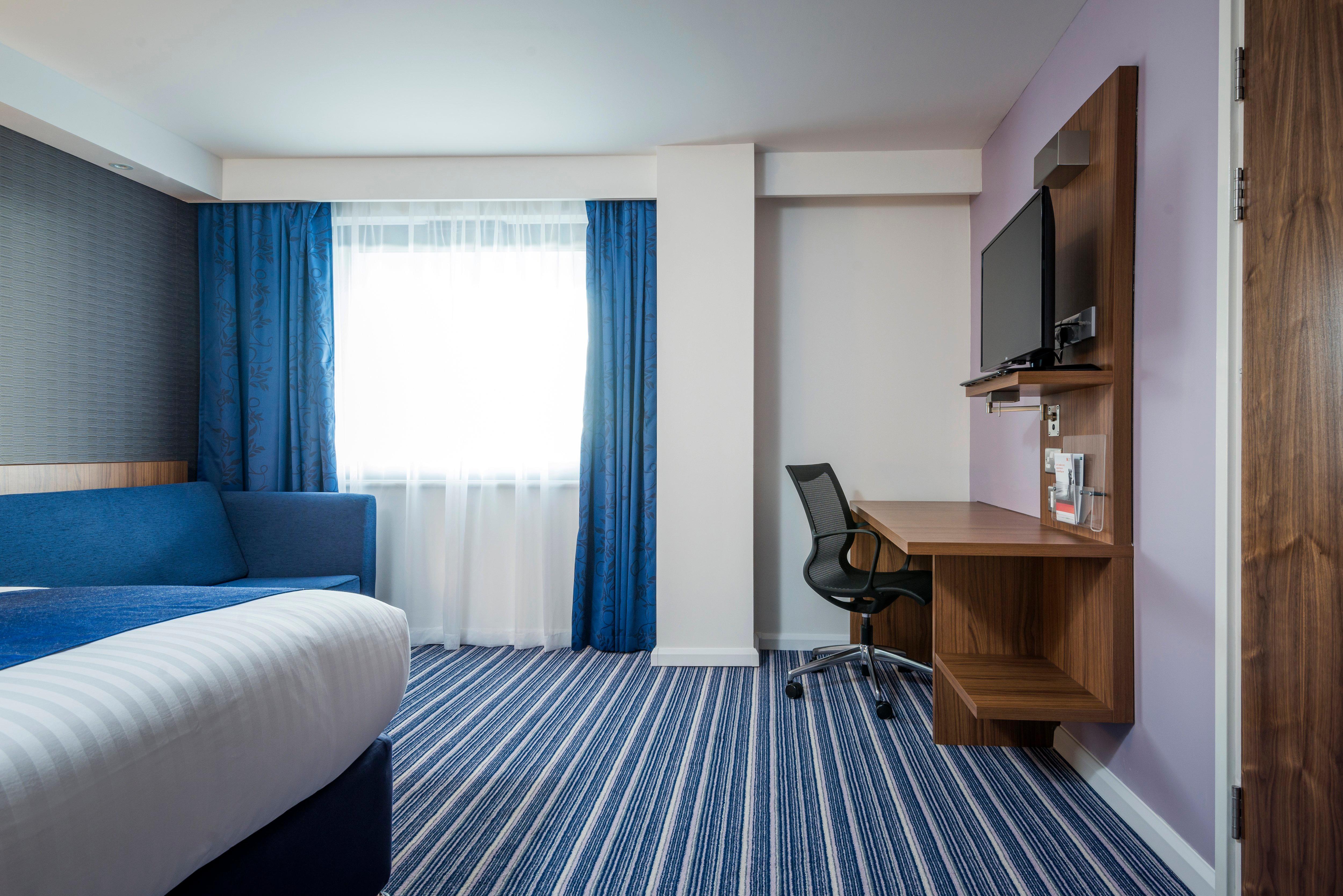 Holiday Inn Express Middlesbrough - Centre Square By Ihg Экстерьер фото